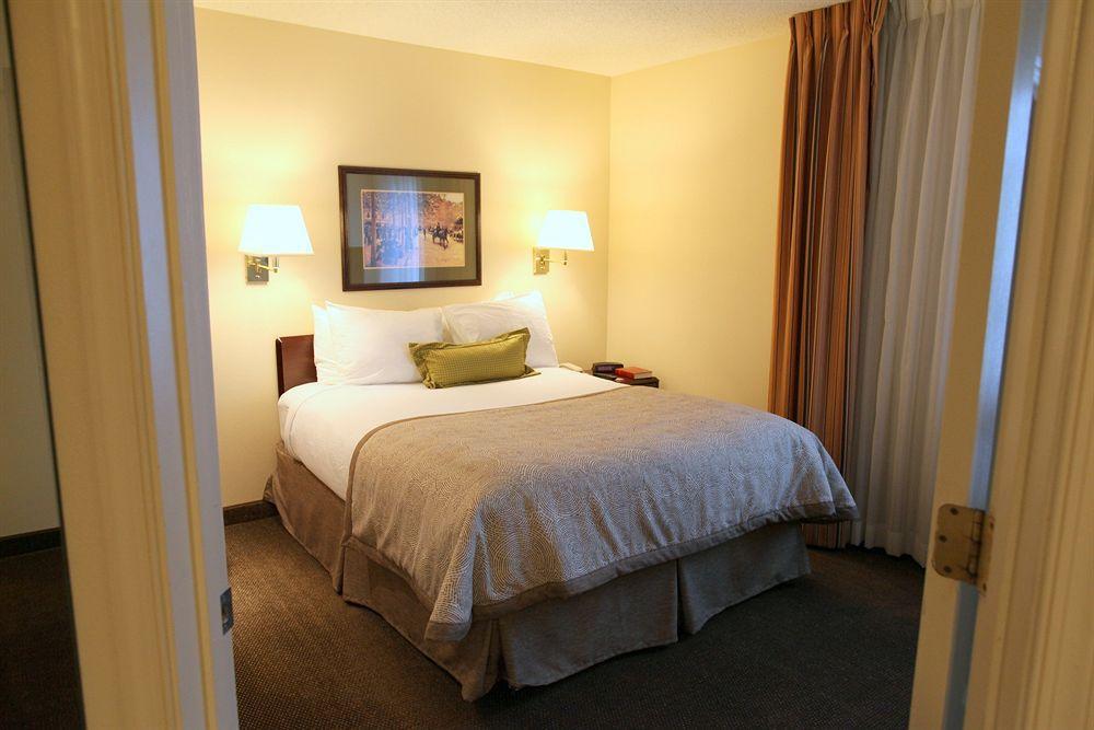Candlewood Suites Glen Allen-Short Pump Екстериор снимка