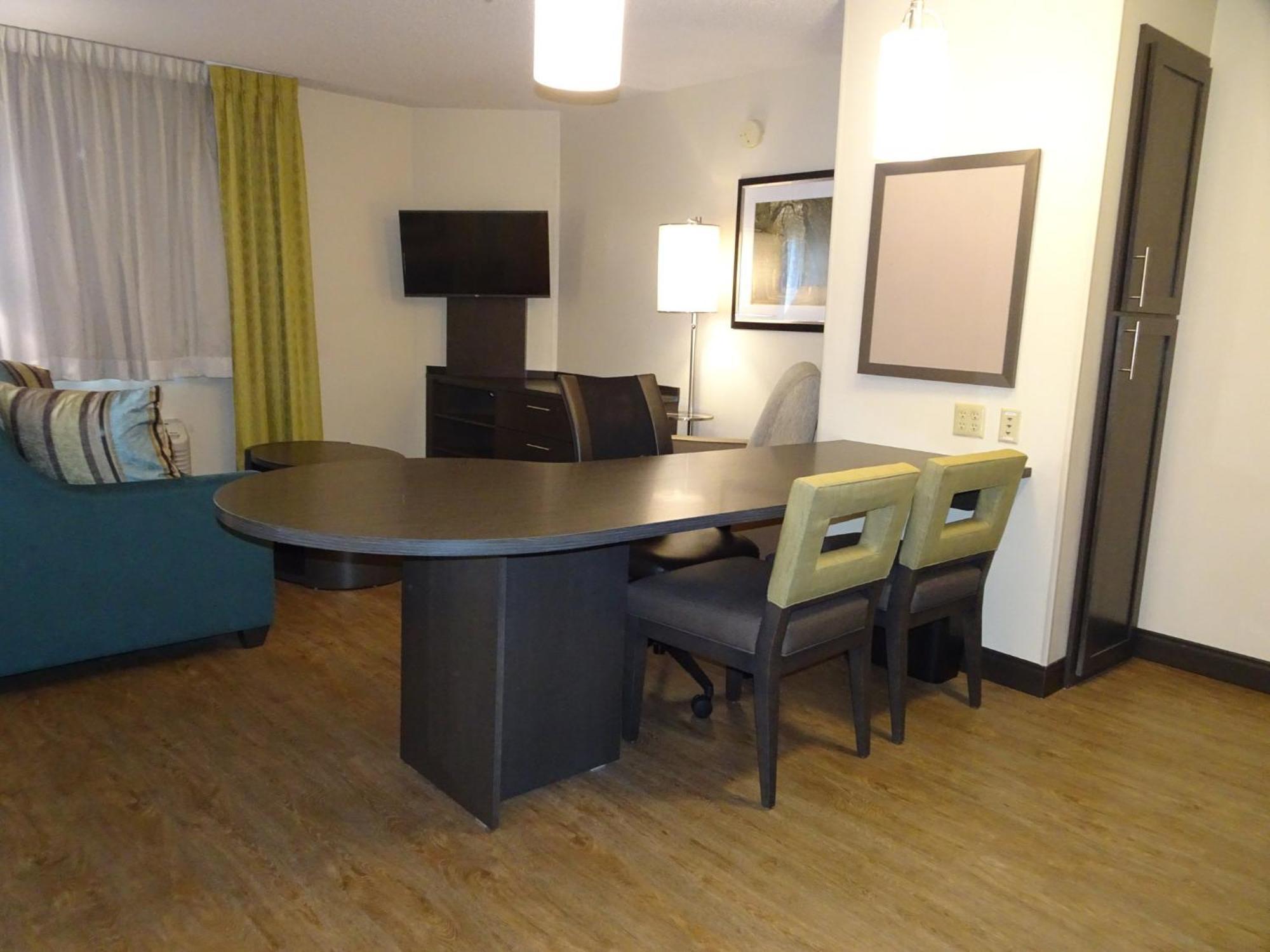 Candlewood Suites Glen Allen-Short Pump Екстериор снимка