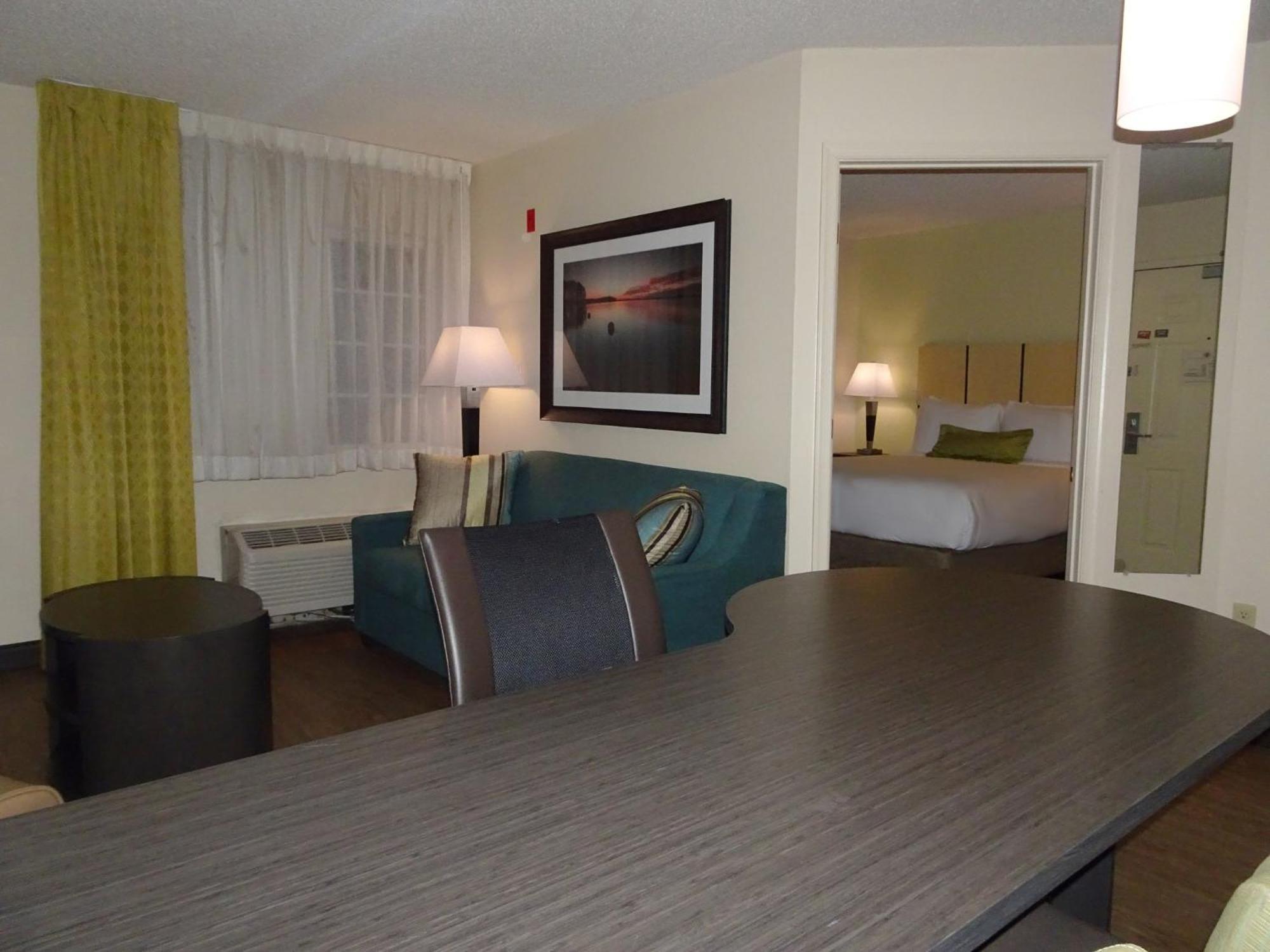 Candlewood Suites Glen Allen-Short Pump Екстериор снимка