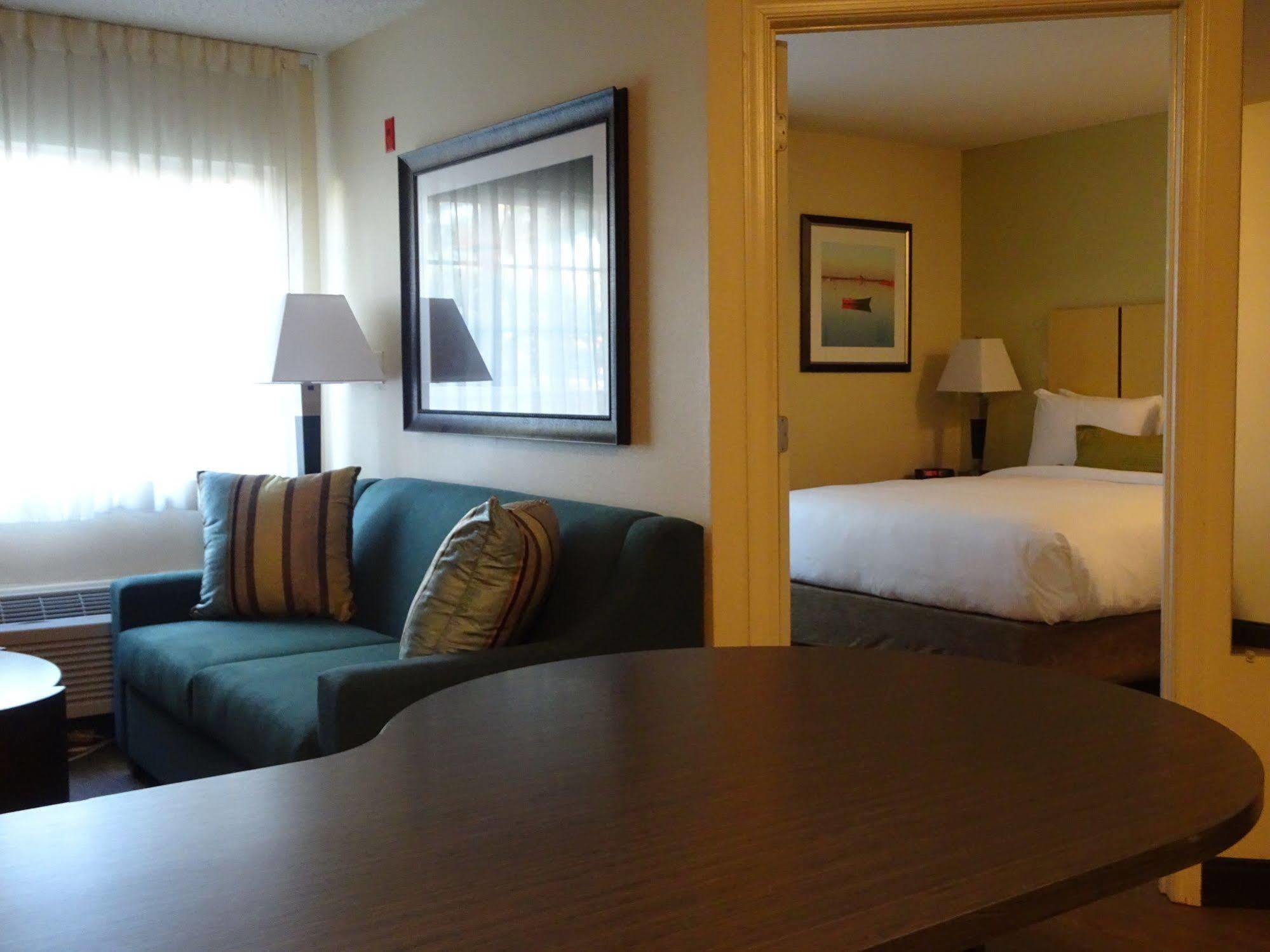 Candlewood Suites Glen Allen-Short Pump Екстериор снимка