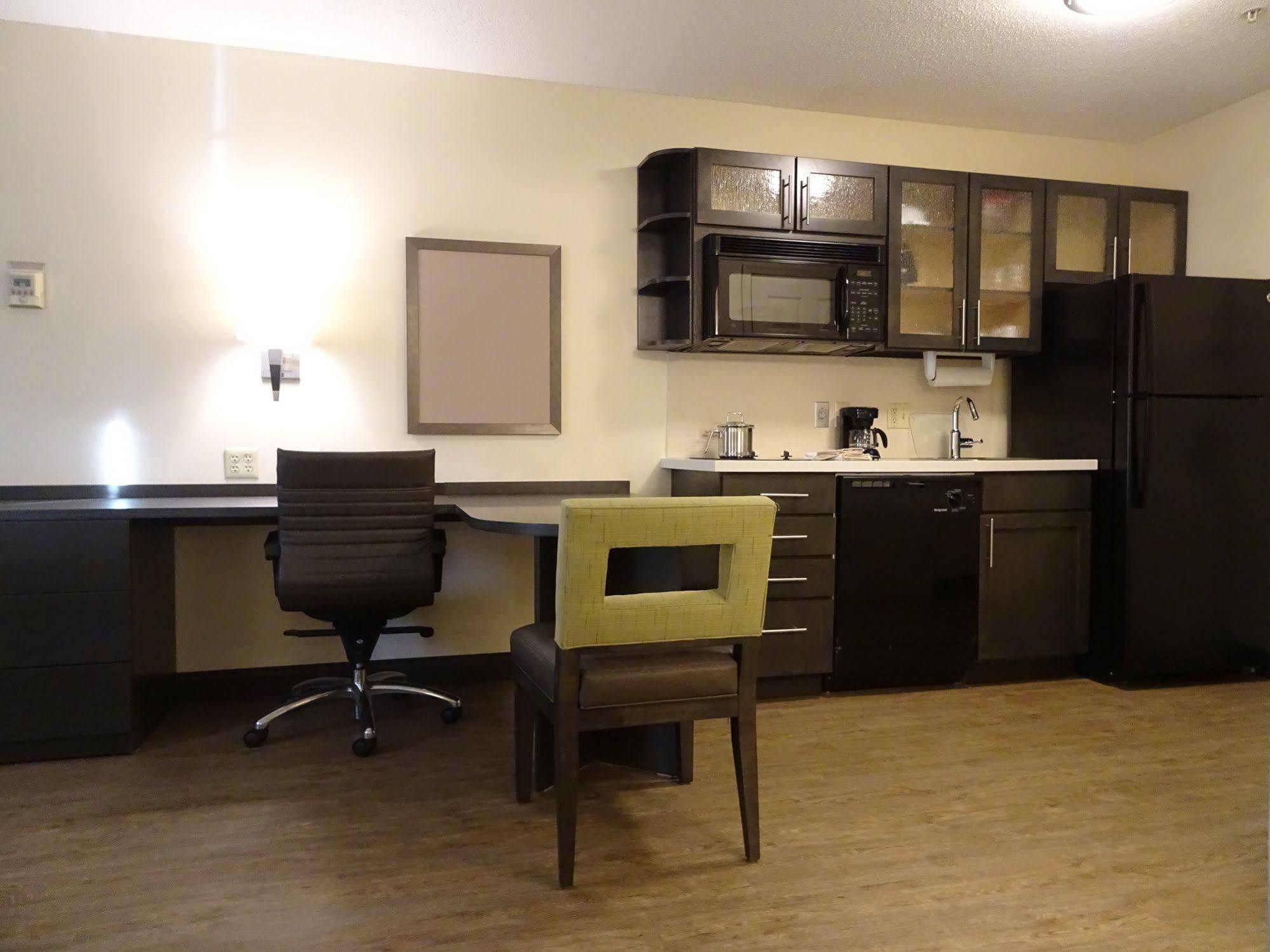 Candlewood Suites Glen Allen-Short Pump Екстериор снимка
