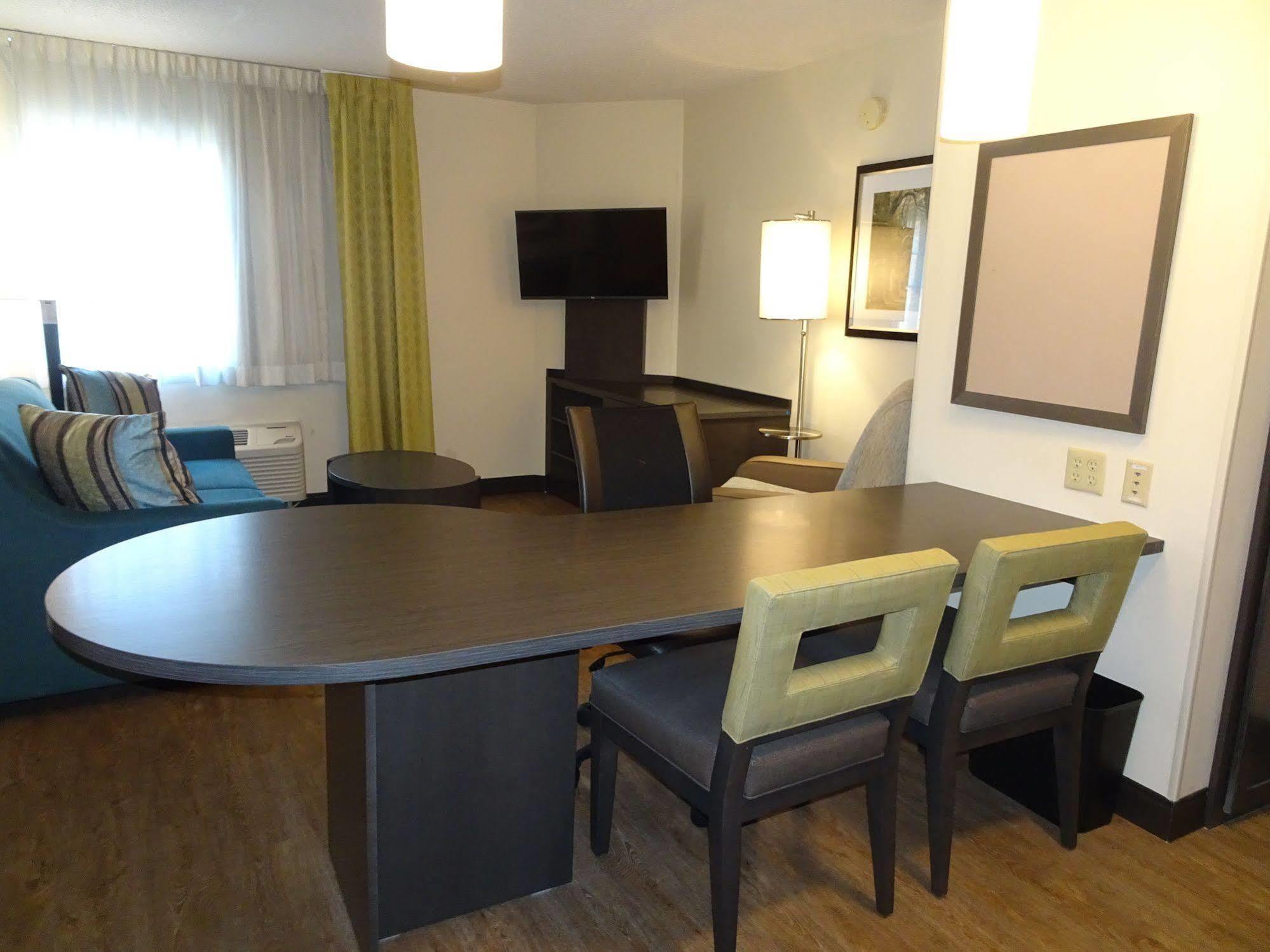 Candlewood Suites Glen Allen-Short Pump Екстериор снимка